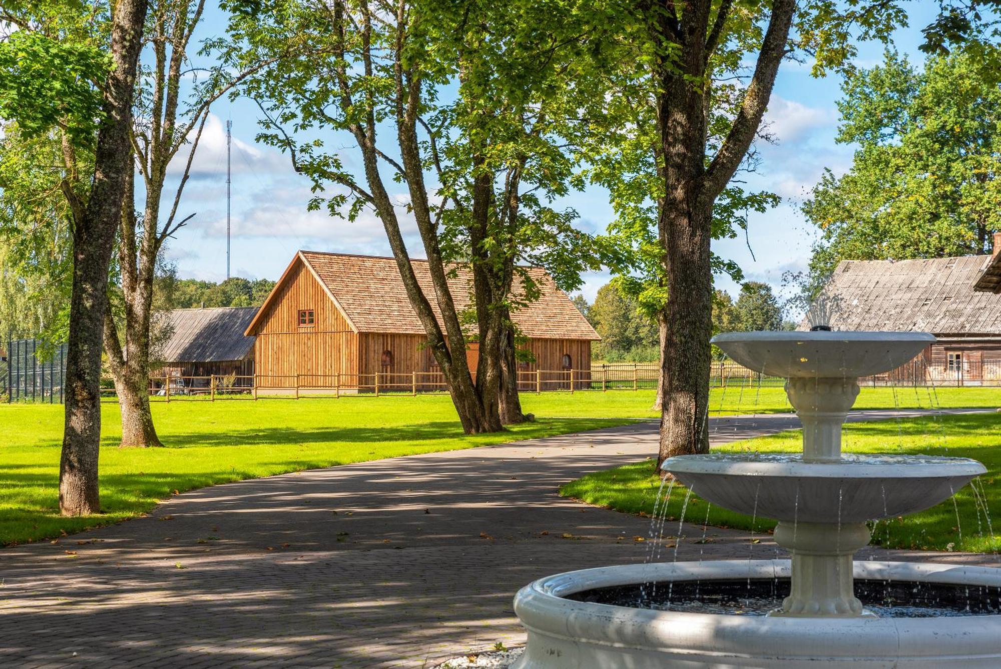 The Manor Sports & Spa Torva Exterior foto